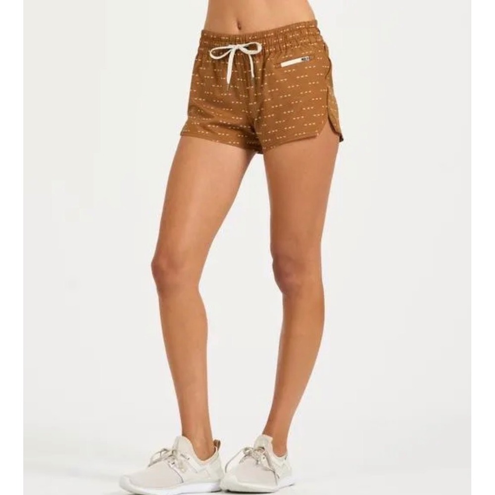 Vuori Clementine Brown Arrow Print Running Shorts Drawstring Lined XL Gorpcore
